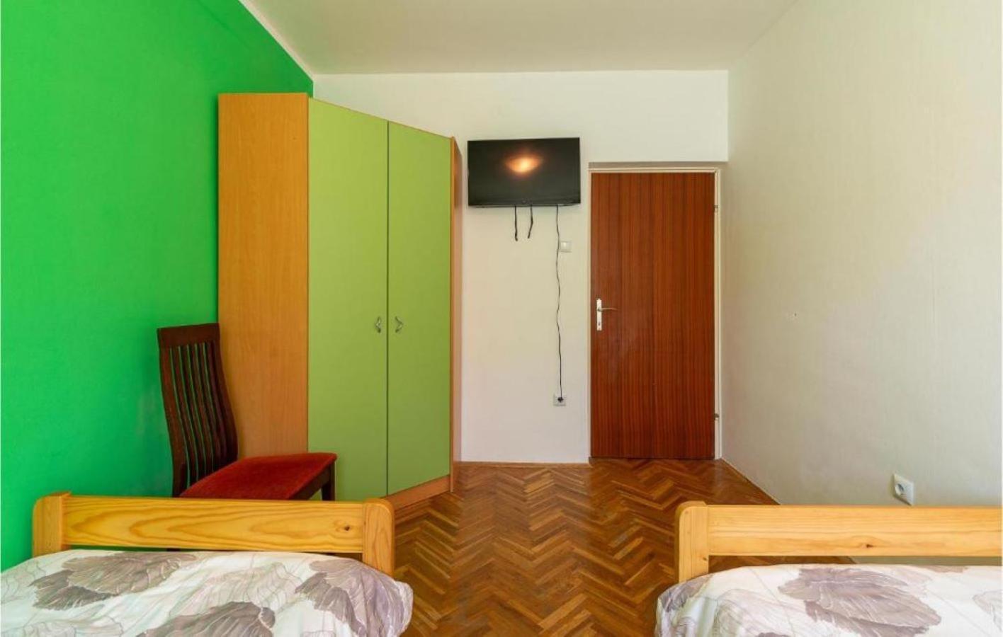 Apartman Ema 4+2 Koromačno Exteriér fotografie